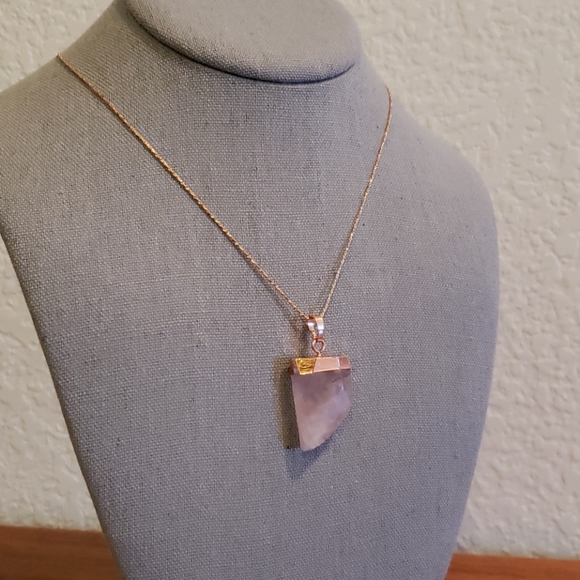 🥳HP🥳 18K Rose Gold Rose Quartz Boho Necklace - Picture 8 of 8